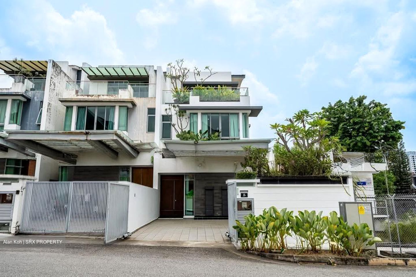 Seletar Hills Estate (D28), Terrace #634784311